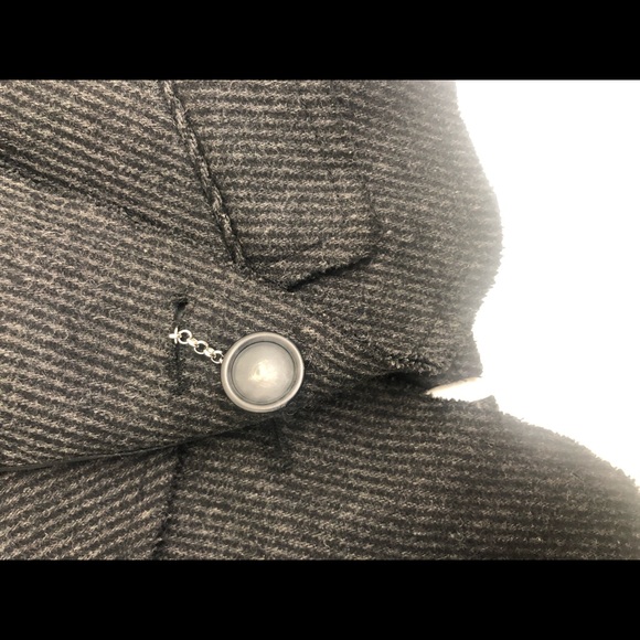 Designer Grey Tweed Fall Jacket/Cropped Blazer - Picture 3 of 11